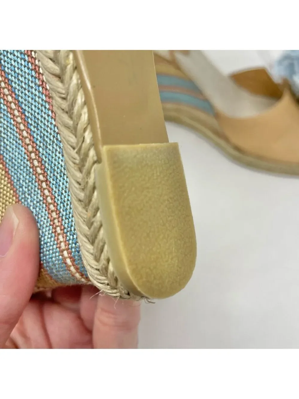 NEW Unisa Florette Wedge Tie Up Sandals Size 8.5